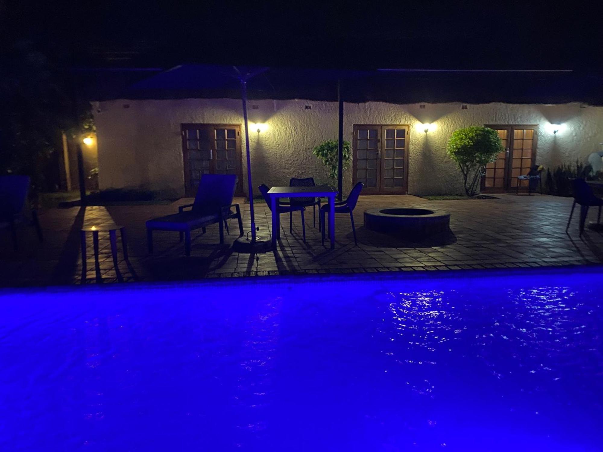 The Little Outlook Bed & Breakfast Victoria Falls Ngoại thất bức ảnh